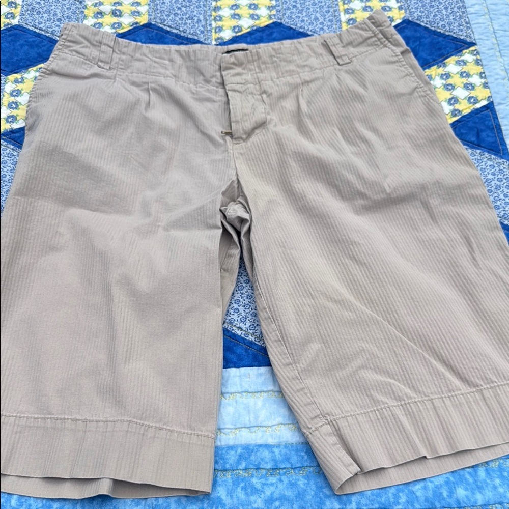 Men's Tan Shorts